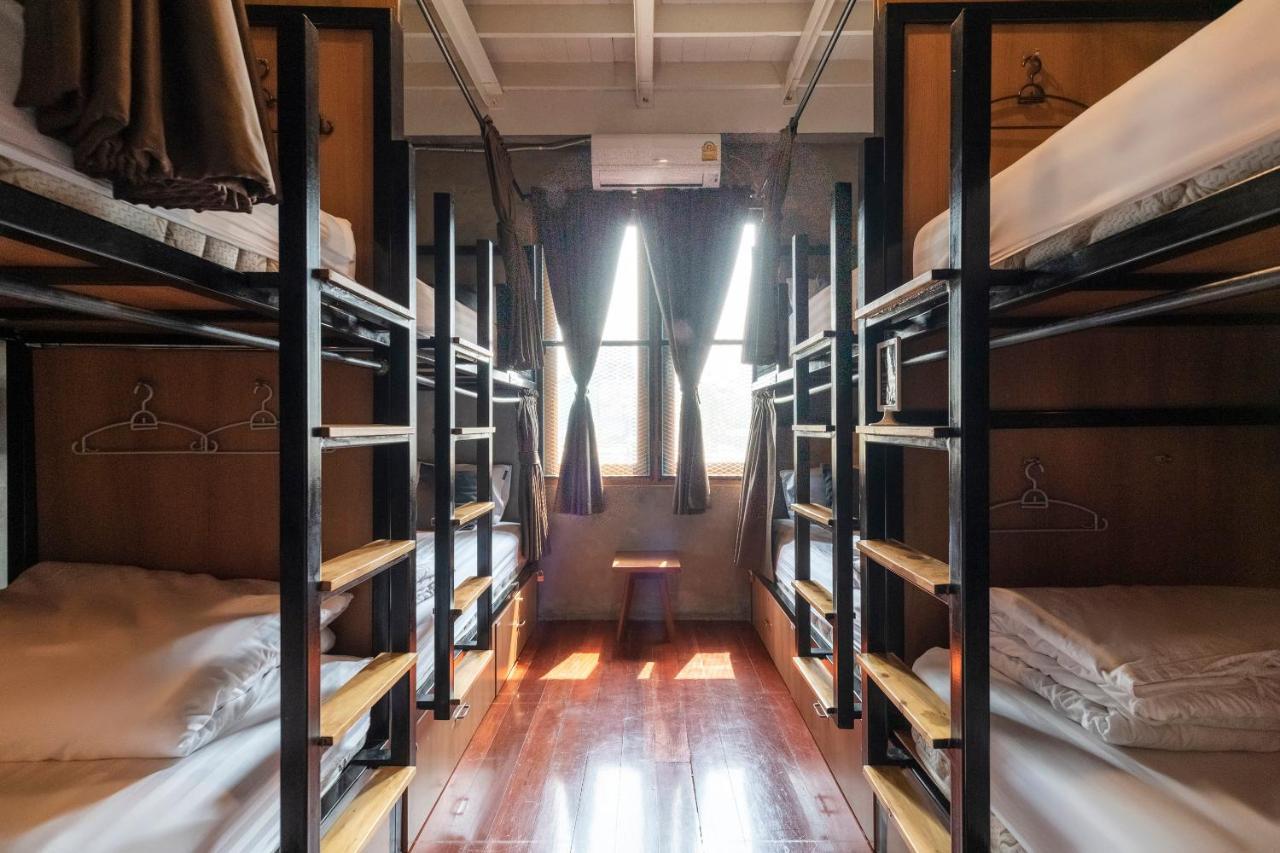 Oyo 685 Am Bed Hostel Μπανγκόκ Εξωτερικό φωτογραφία